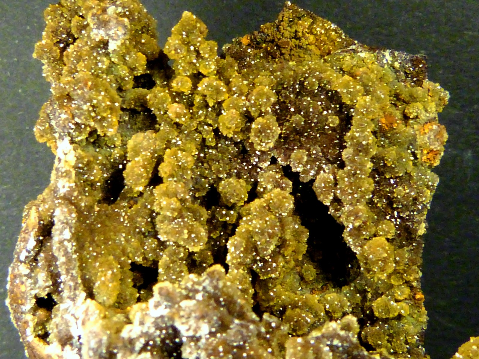 Cuarzo (variedad calcedonia)
3,5 x 8 x 3 cm.
(Autor: Felipe Abolafia)