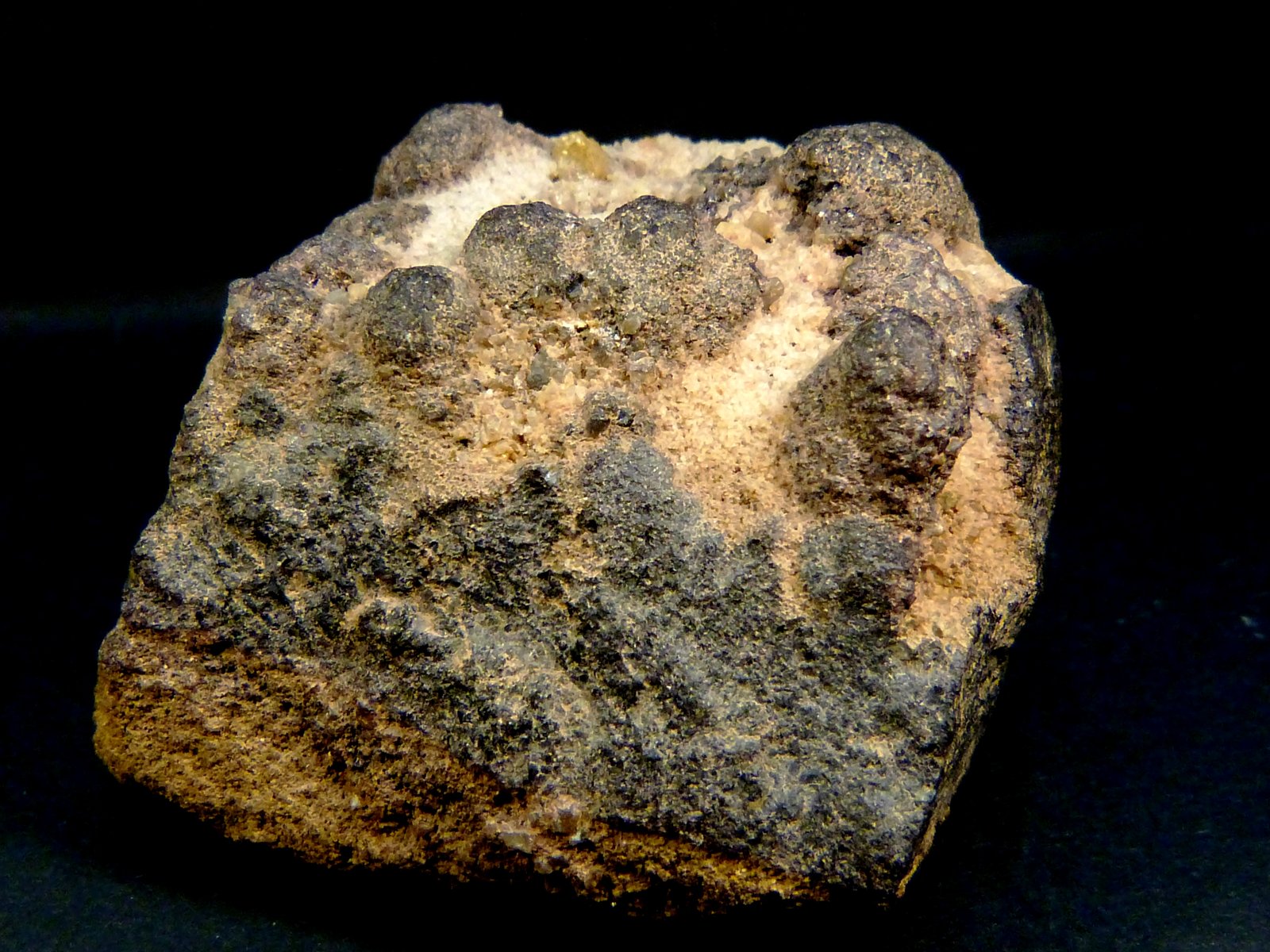 Hematites
4 x 4 x 3 cm.
(Autor: Felipe Abolafia)