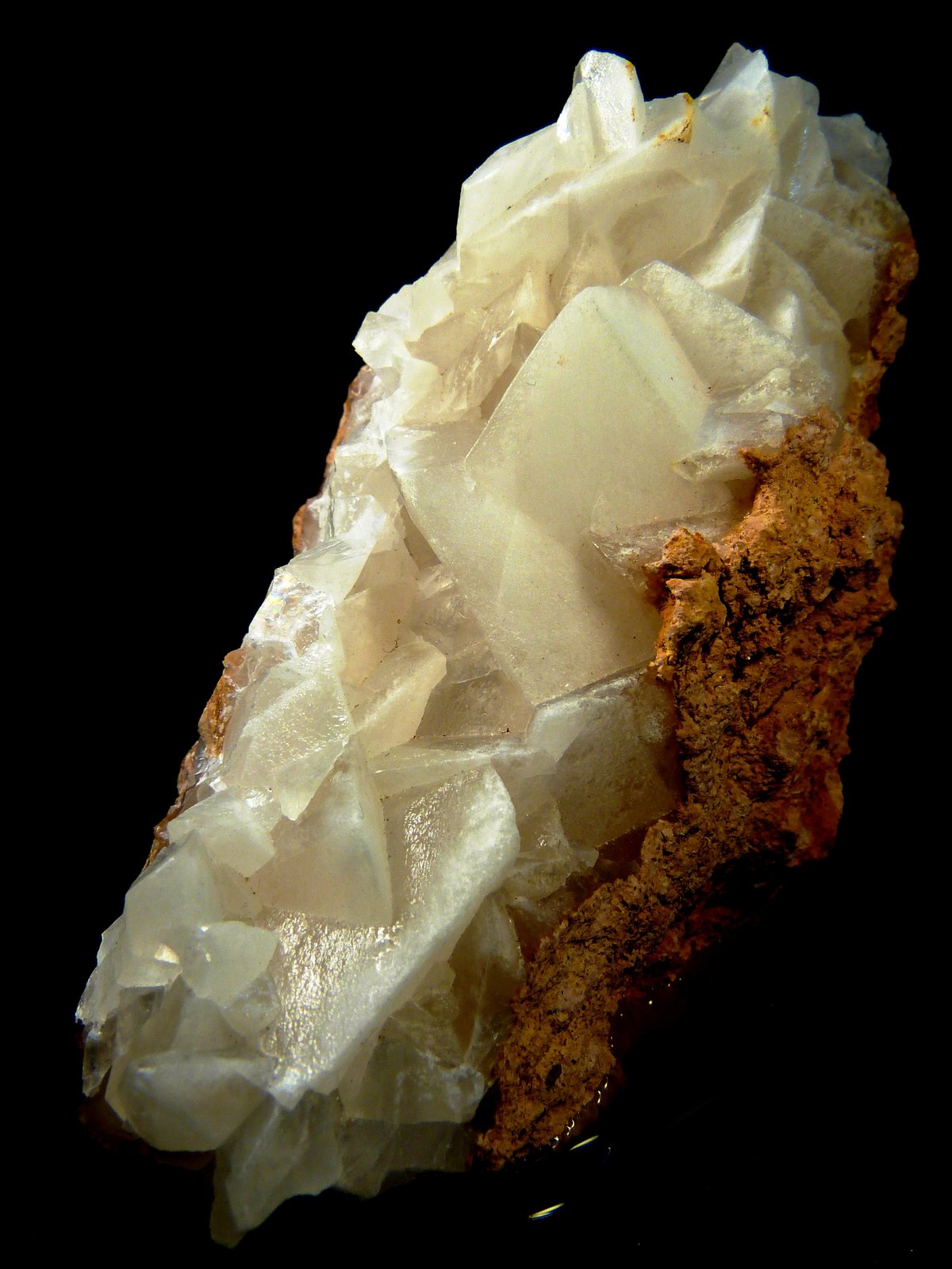 Calcita
7 x 7 x 4 cm.
(Autor: Felipe Abolafia)