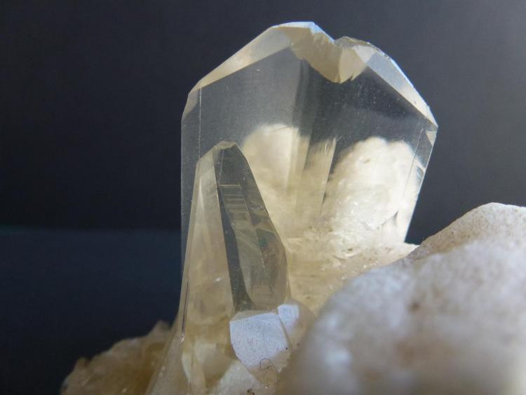 Yeso
4,5 x 2,5 cm. el cristal de yeso
(Autor: javier ruiz martin)