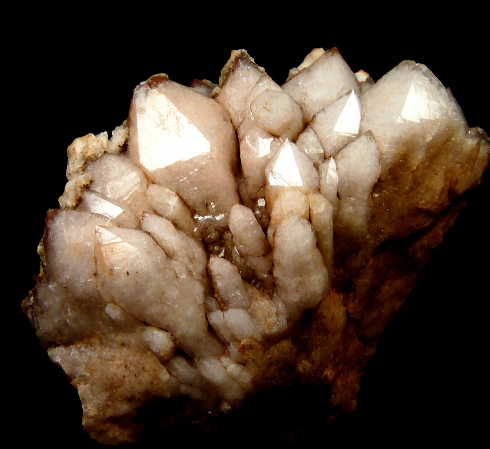 Cuarzo (variedad lechoso)
5 x 3 x 3 cm.
(Autor: Felipe Abolafia)
