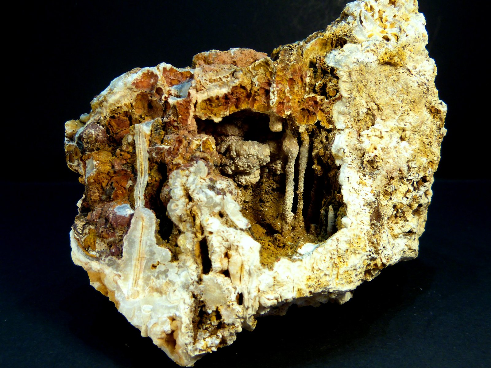 Celestina
10 x 8 x 7 cm.
(Autor: Felipe Abolafia)