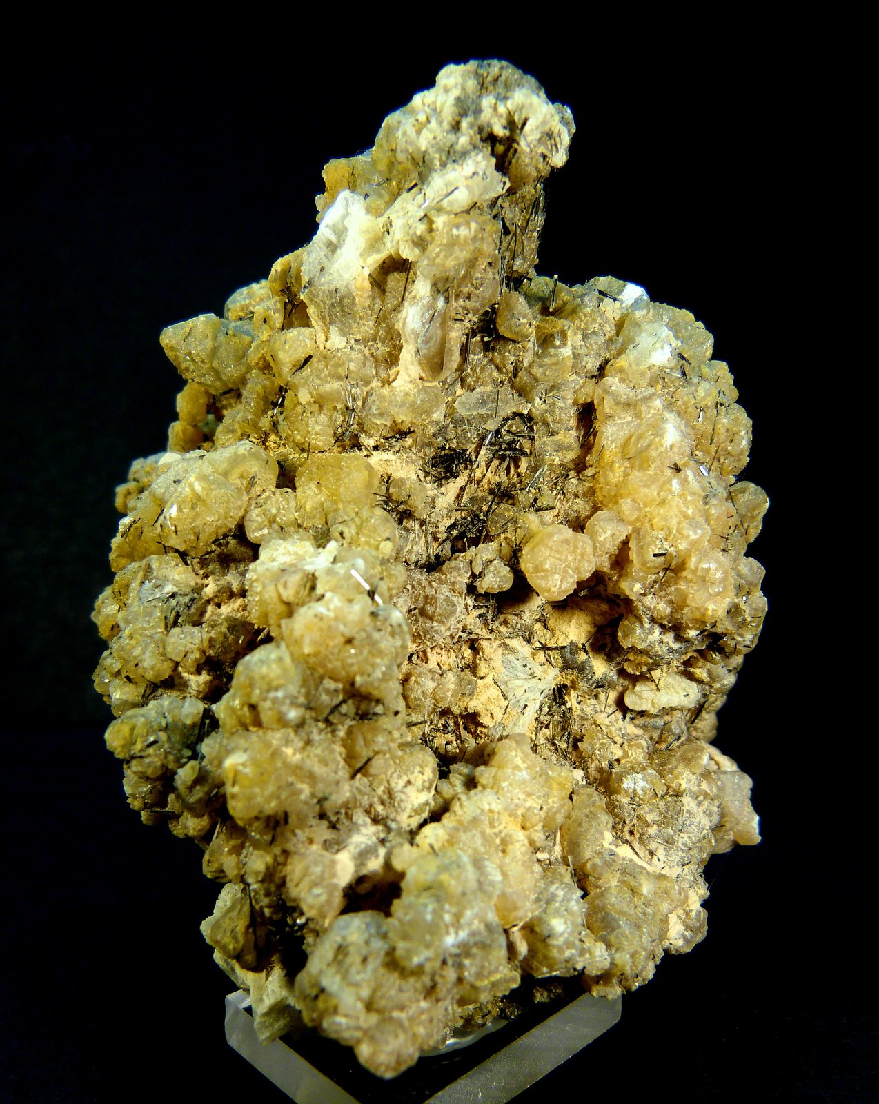 Calcita con Actinolita
6 x 8 x 5 cm.
(Autor: Felipe Abolafia)