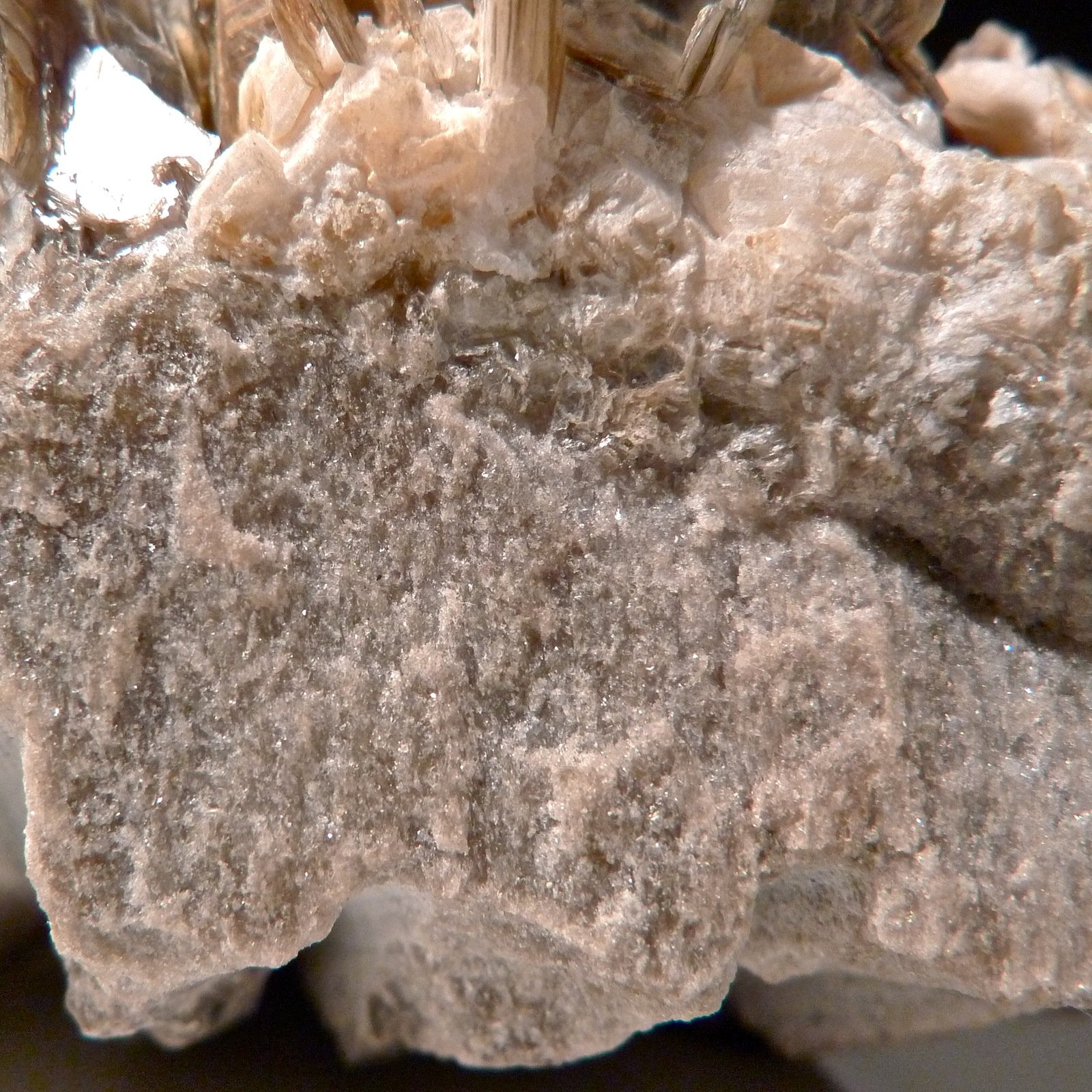 Aplita
CdV: 3 cm
(Autor: Josele)