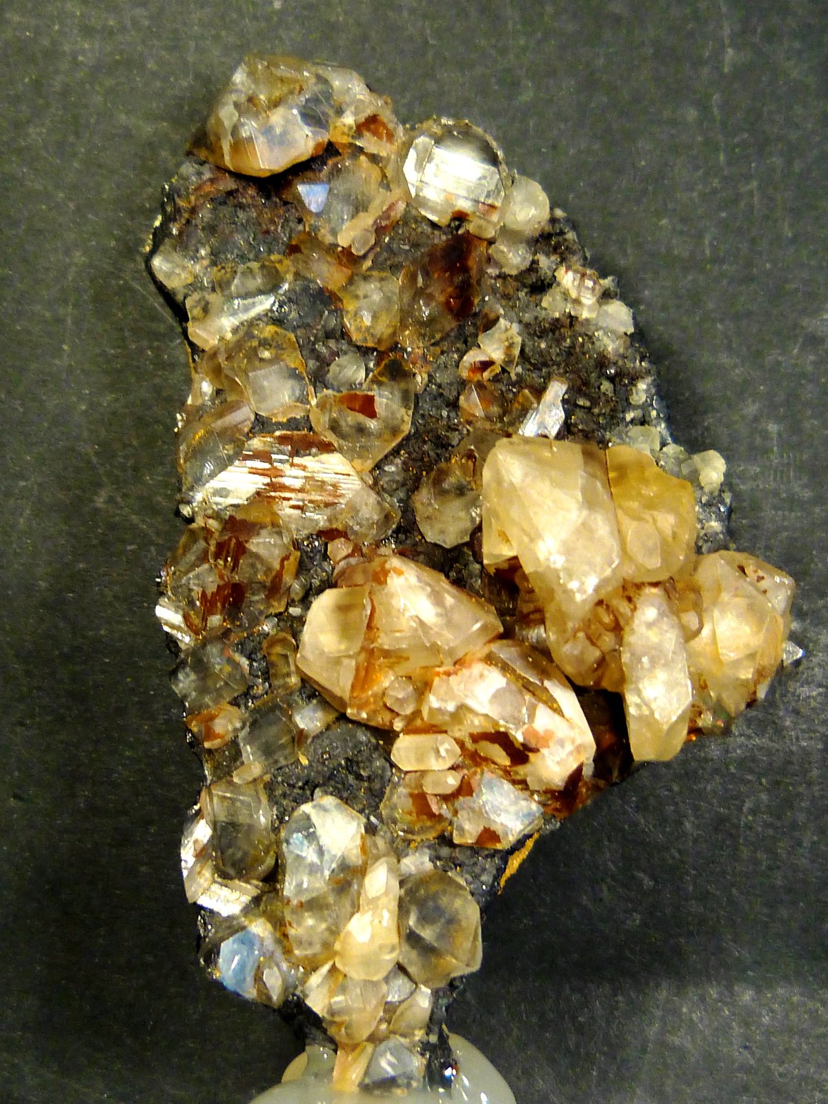 Anglesita
7,5 x 4 x 2 cm.
(Autor: Felipe Abolafia)