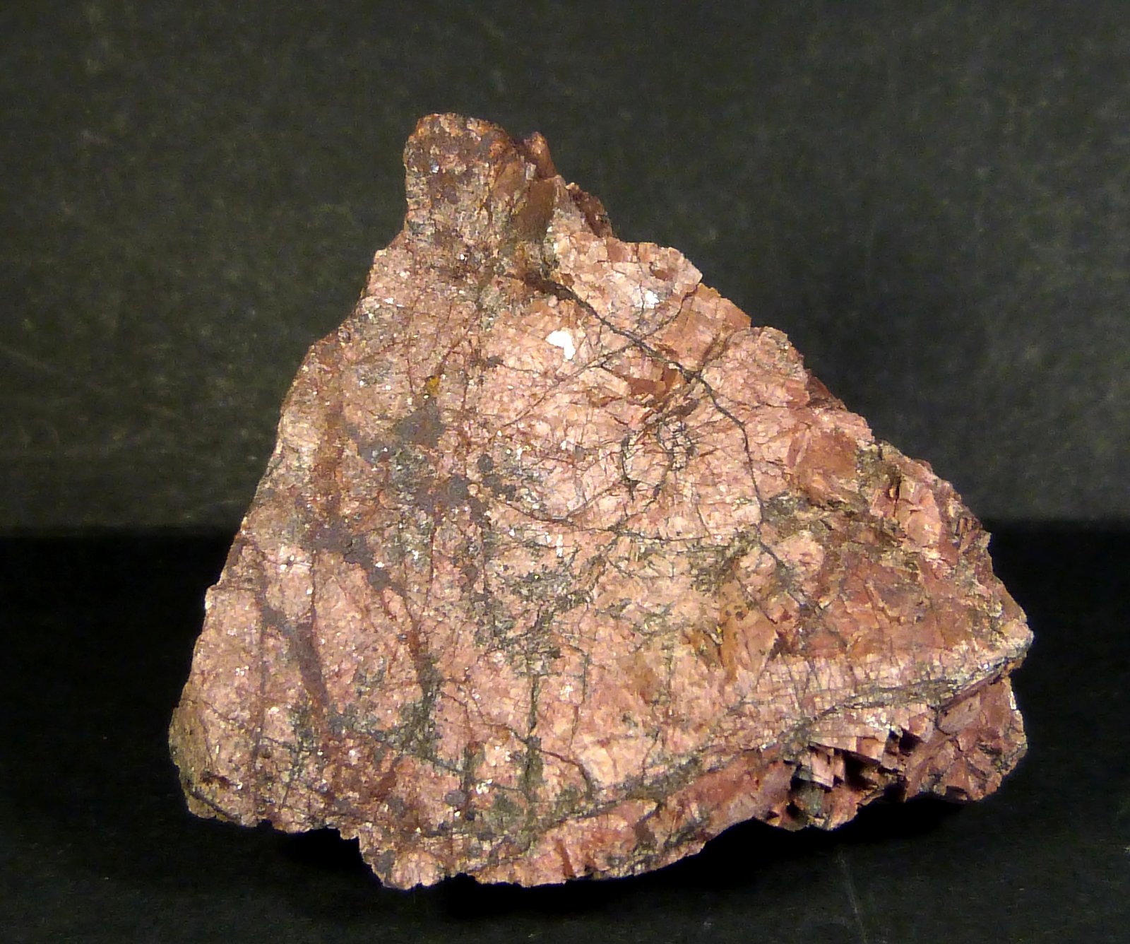 Siderita (variedad oligonita)
4,5 x 4,5 x 3,5 cm.
(Autor: Felipe Abolafia)