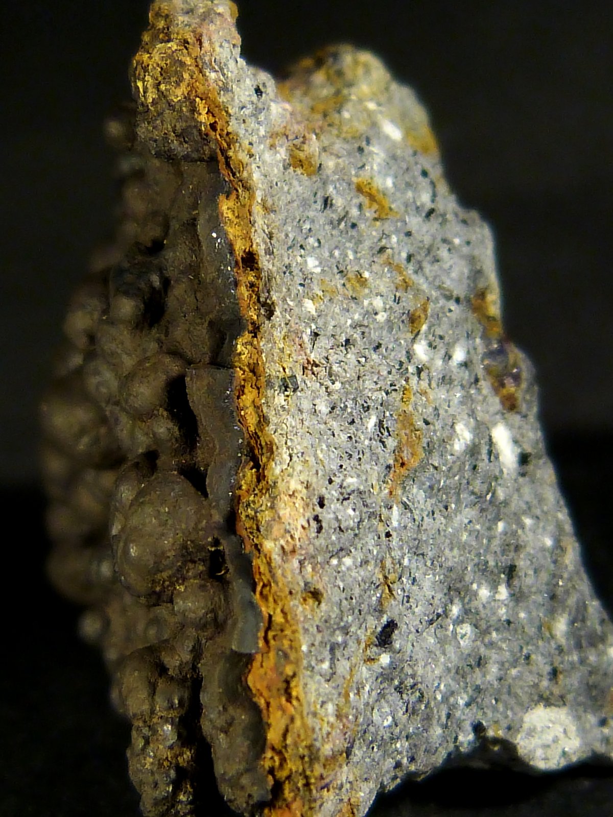 Goethita
4,5 x 3 x 2 cm.
(Autor: Felipe Abolafia)