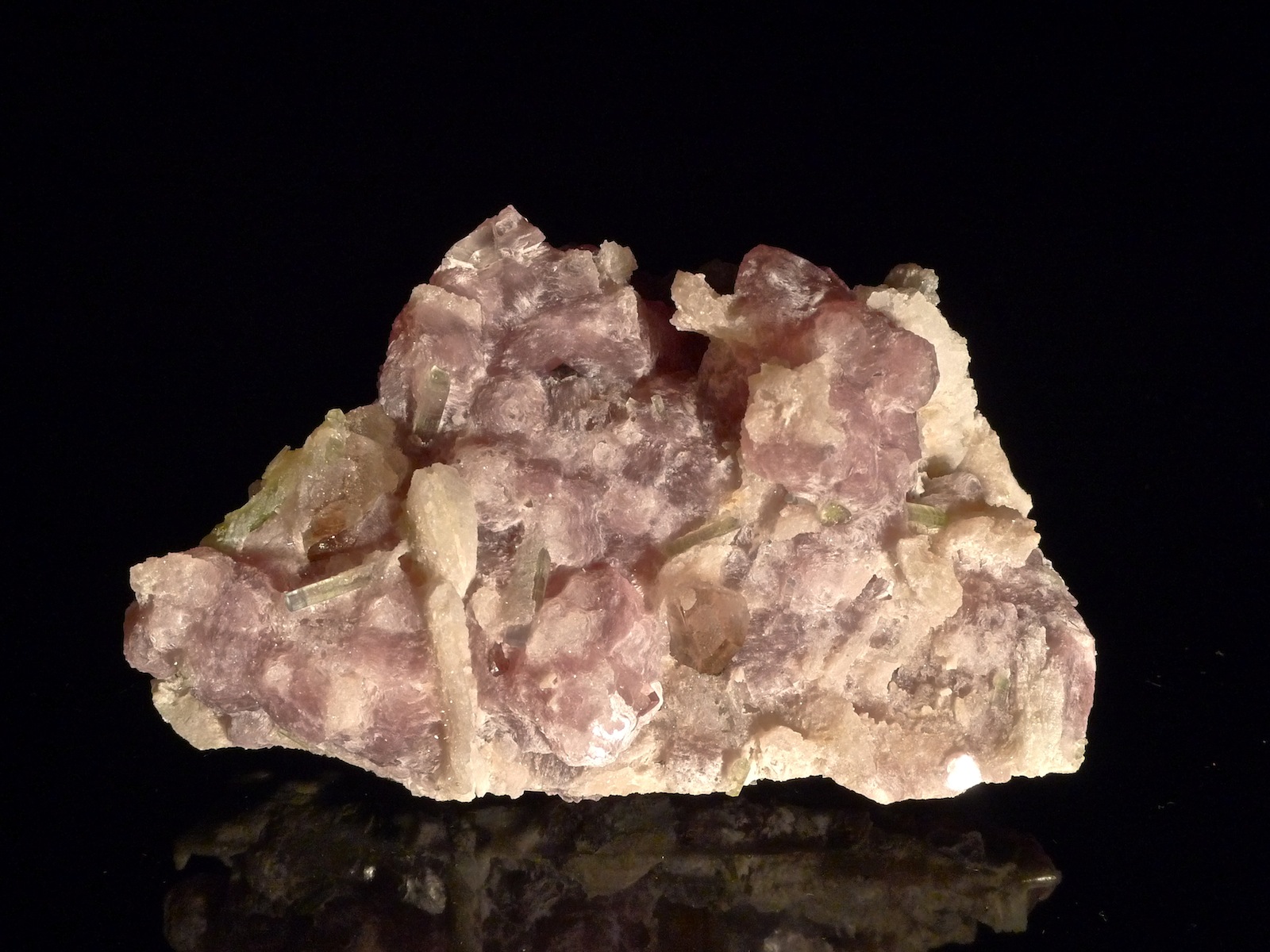 9 x 6 x 3,5 cm
(Autor: Josele)
