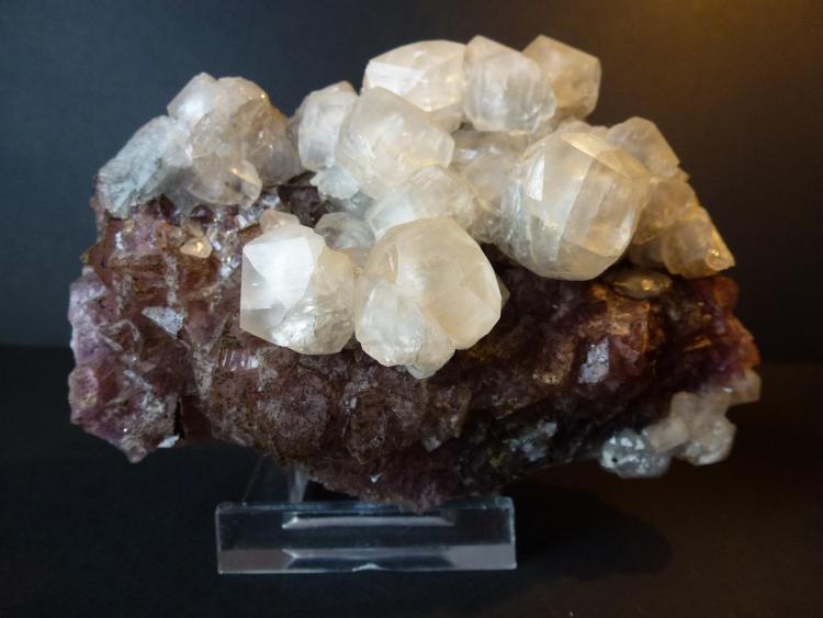 Fluorita y calcita
9 x 5 cm.
(Autor: javier ruiz martin)