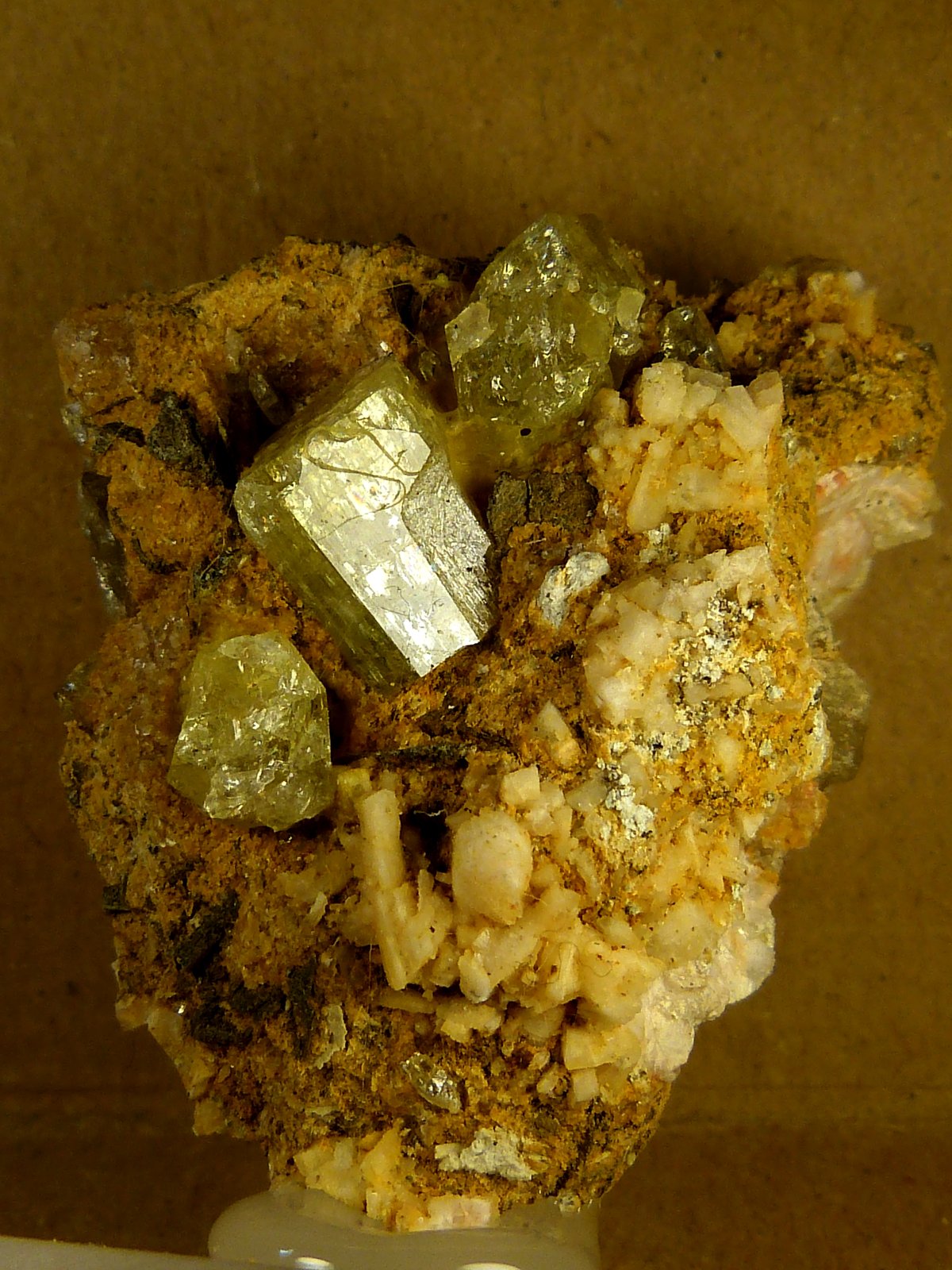 Fluorapatito
4,5 x 4 x 3 cm.
(Autor: Felipe Abolafia)