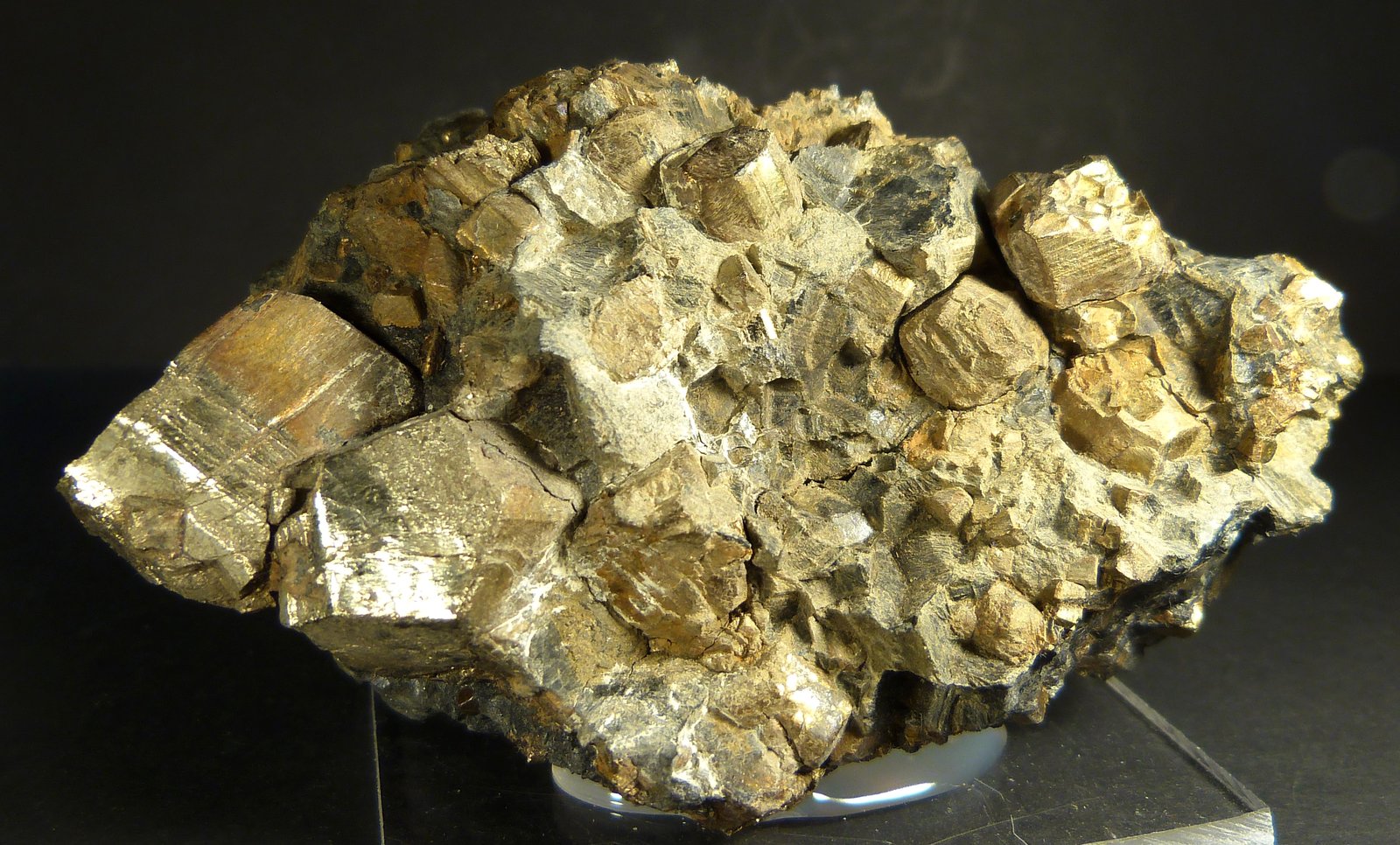 Pirita
9 x 5 x 5 cm.
(Autor: Felipe Abolafia)