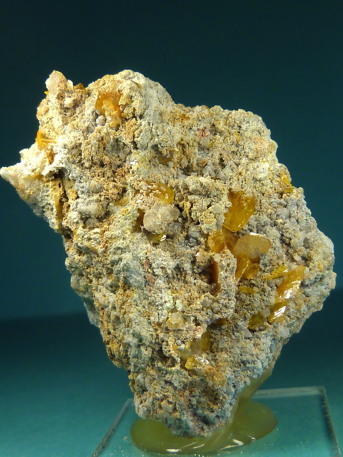 Wulfenita
5 x 3,5 x 3,5 cm.
(Autor: Felipe Abolafia)