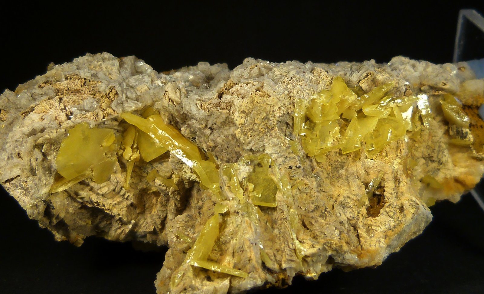 Wulfenita
8 x 5 cm.
(Autor: Felipe Abolafia)