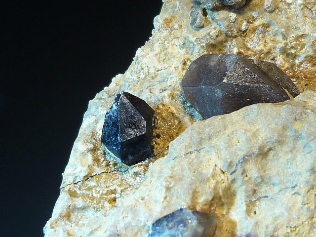 Cuarzo (variedad morión)
7,5 x 5 cm.
(Autor: Felipe Abolafia)