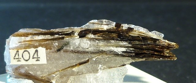 Astrofilita
4 x 2 cm.
(Autor: Felipe Abolafia)