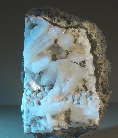 Estilbita-Ca [Stilbite-Ca]
8 x 5 cm.
(Autor: Felipe Abolafia)