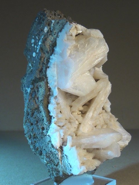 Estilbita-Ca [Stilbite-Ca]
8 x 5 cm.
(Autor: Felipe Abolafia)