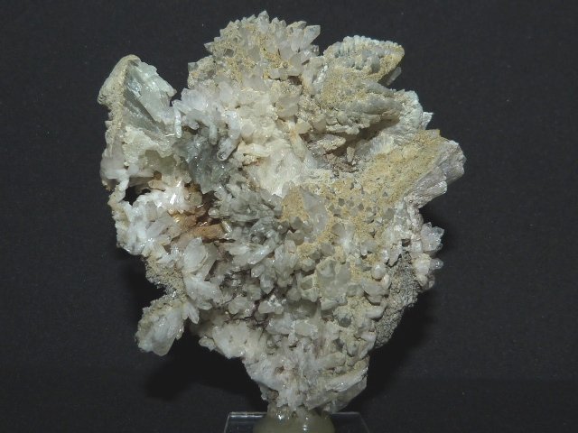 Cuarzo y Prehnita
7,5 x 9,5 x 5 cm.
(Autor: Felipe Abolafia)
