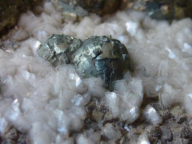 Pirita, Marcasita, Dolomita y Esfalerita
10 x 6 cm.
(Autor: javier ruiz martin)