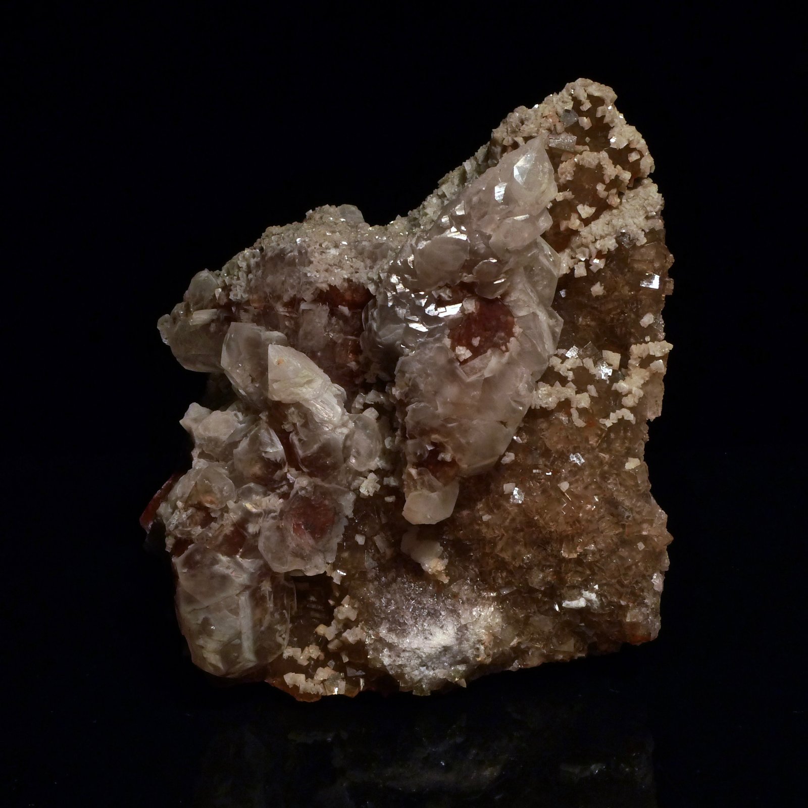 Calcita + Dolomita + Fluorita
10 x 8 x 6 cm
(Autor: Josele)