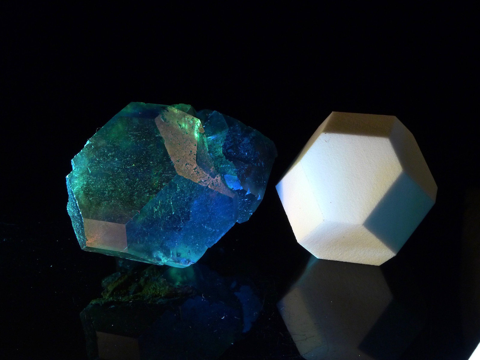 Fluorita
7 x 6 x 5 cm
(Autor: Josele)