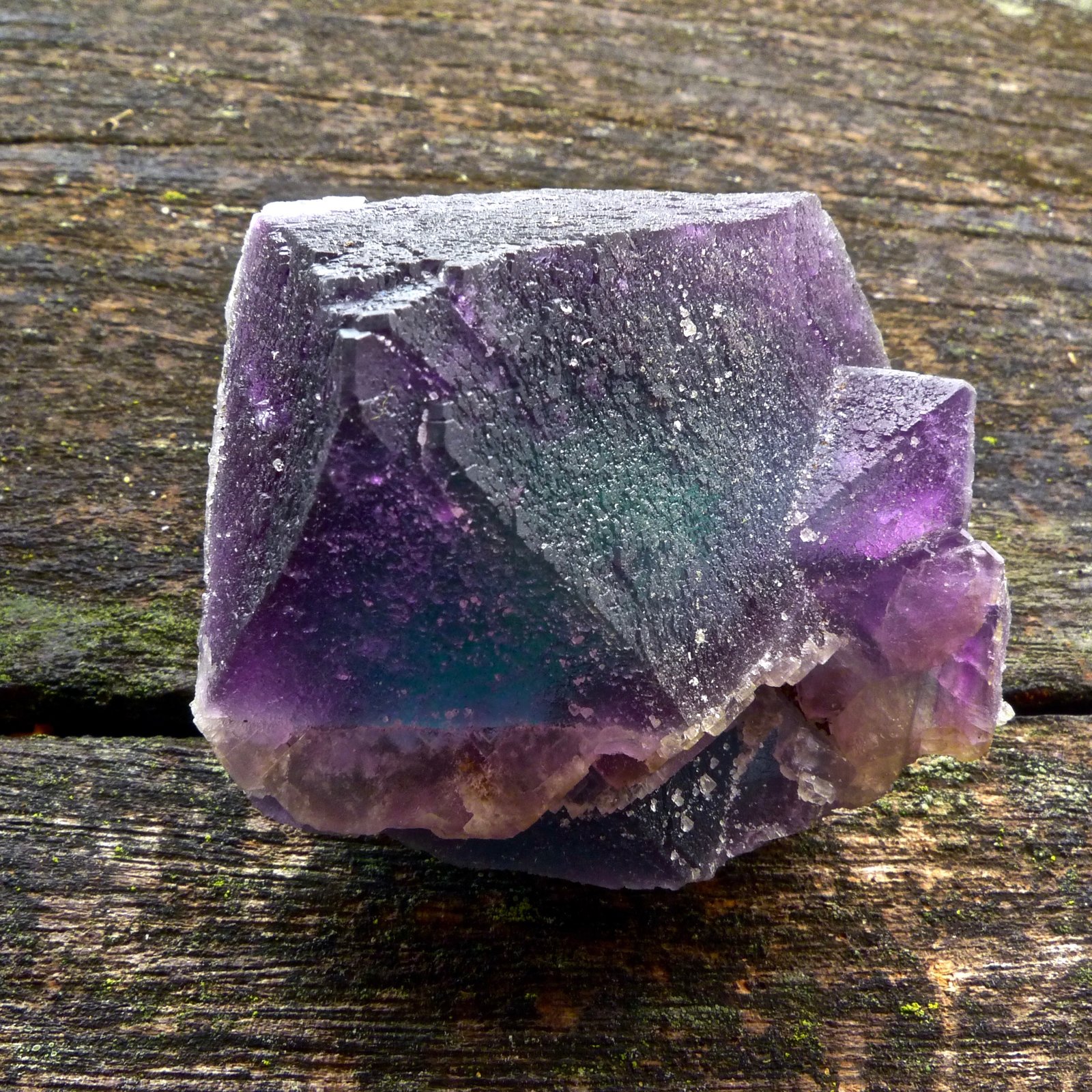Fluorita
8 x 6 x 6 cm
(Autor: Josele)