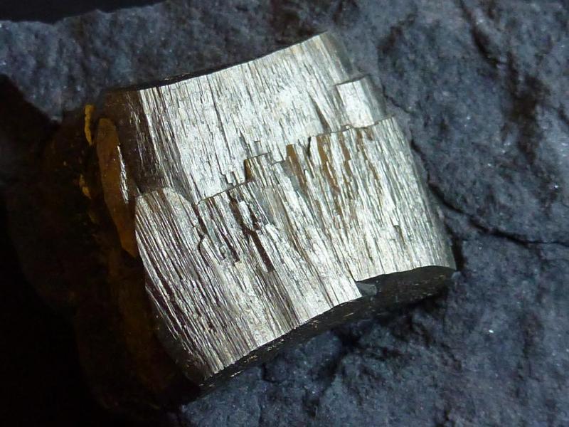 Pirita
6 cm x 6 cm
(Autor: javier ruiz martin)