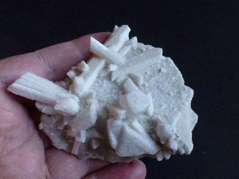 Laumontita, Calcita, Apofilita
8 x 7 cm.
(Autor: javier ruiz martin)
