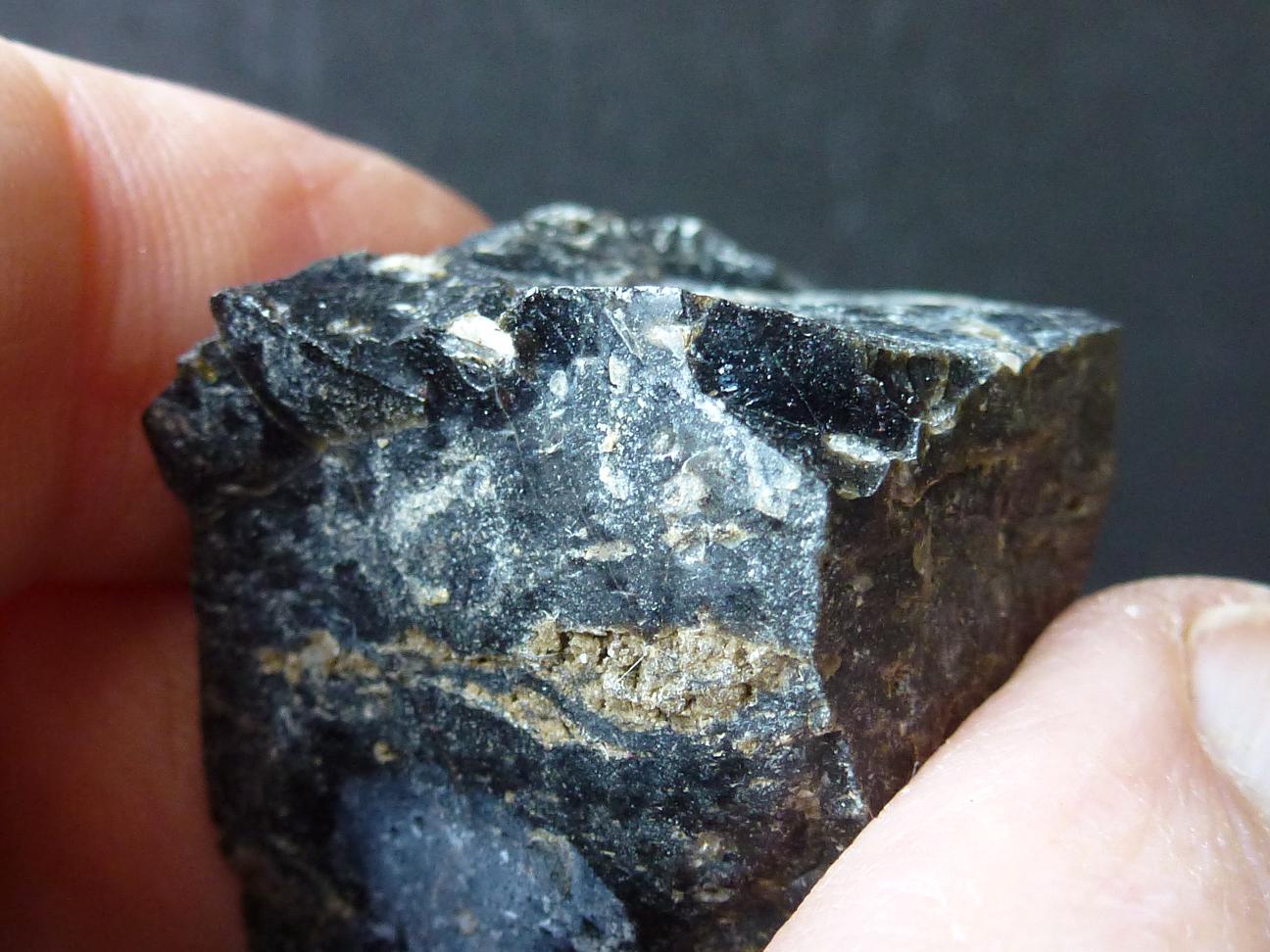 obsidiana
4 x 4 cm.
(Autor: javier ruiz martin)