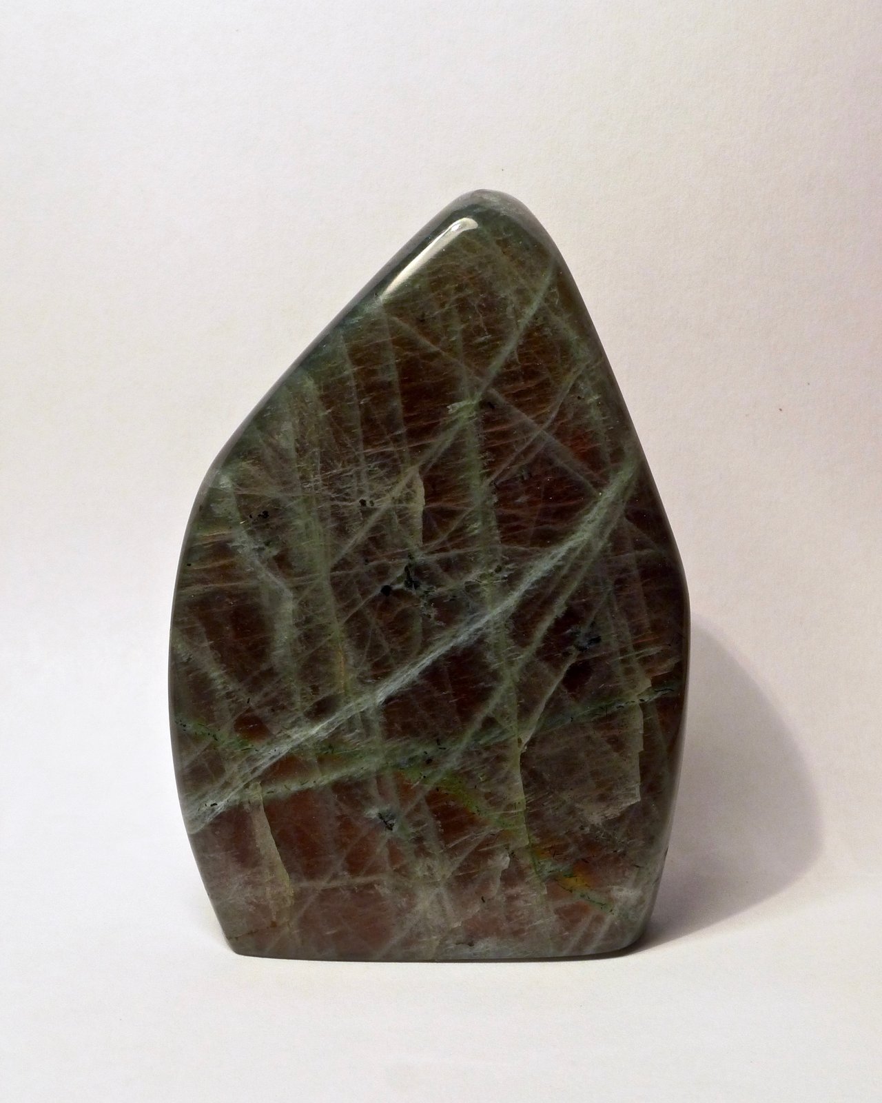 Plagioclasa (serie albita - anortita) var. Labradorita
9 x 6 x 4 cm
(Autor: Josele)