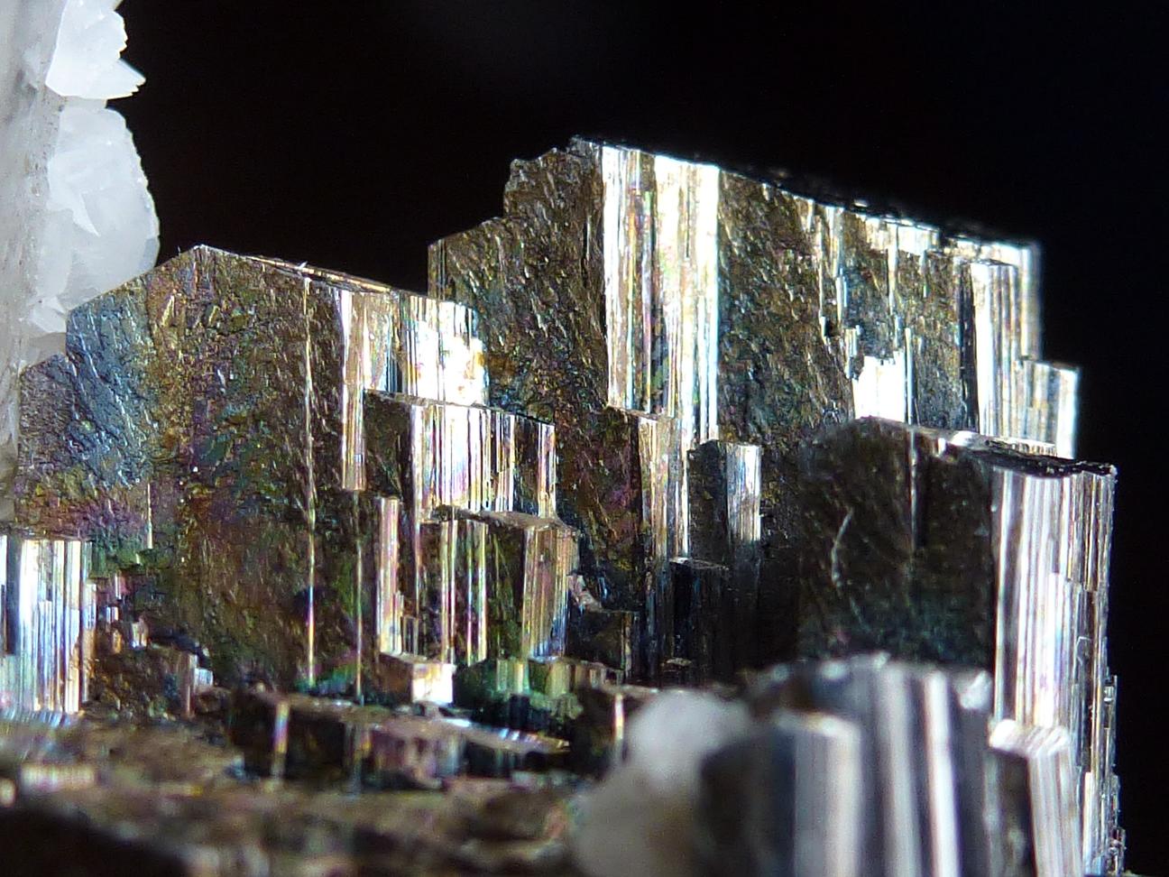 Arsenopirita, Cuarzo, Moscovita y Calcita
5 x 4 cm.
(Autor: javier ruiz martin)