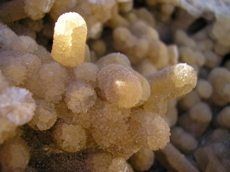 Calcita
Crecimientos de 2 cm.
(Autor: Miguel Ángel Martinez)