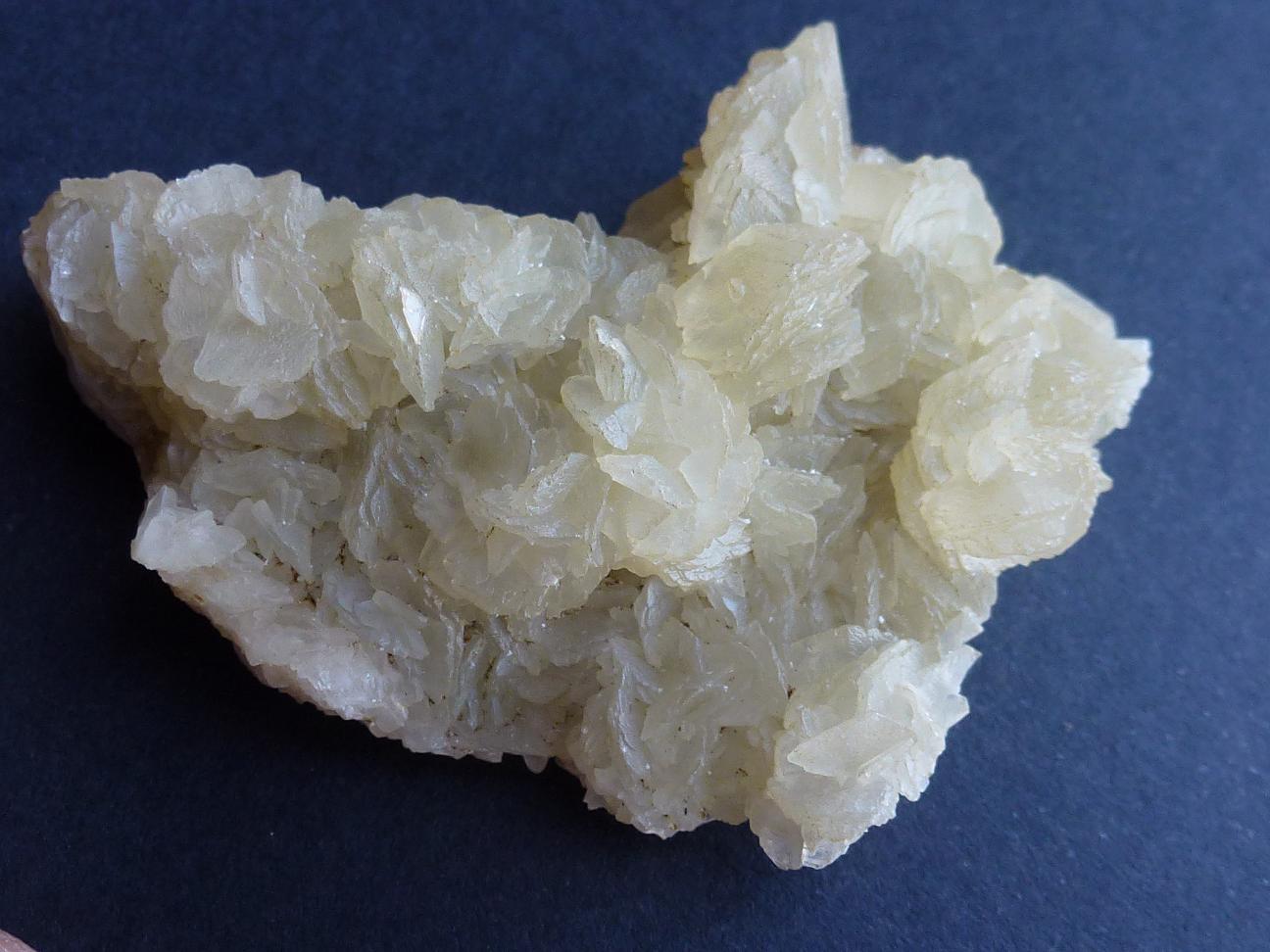 Calcita, Pirita, Magnetita
6 x 5 cm.
(Autor: javier ruiz martin)