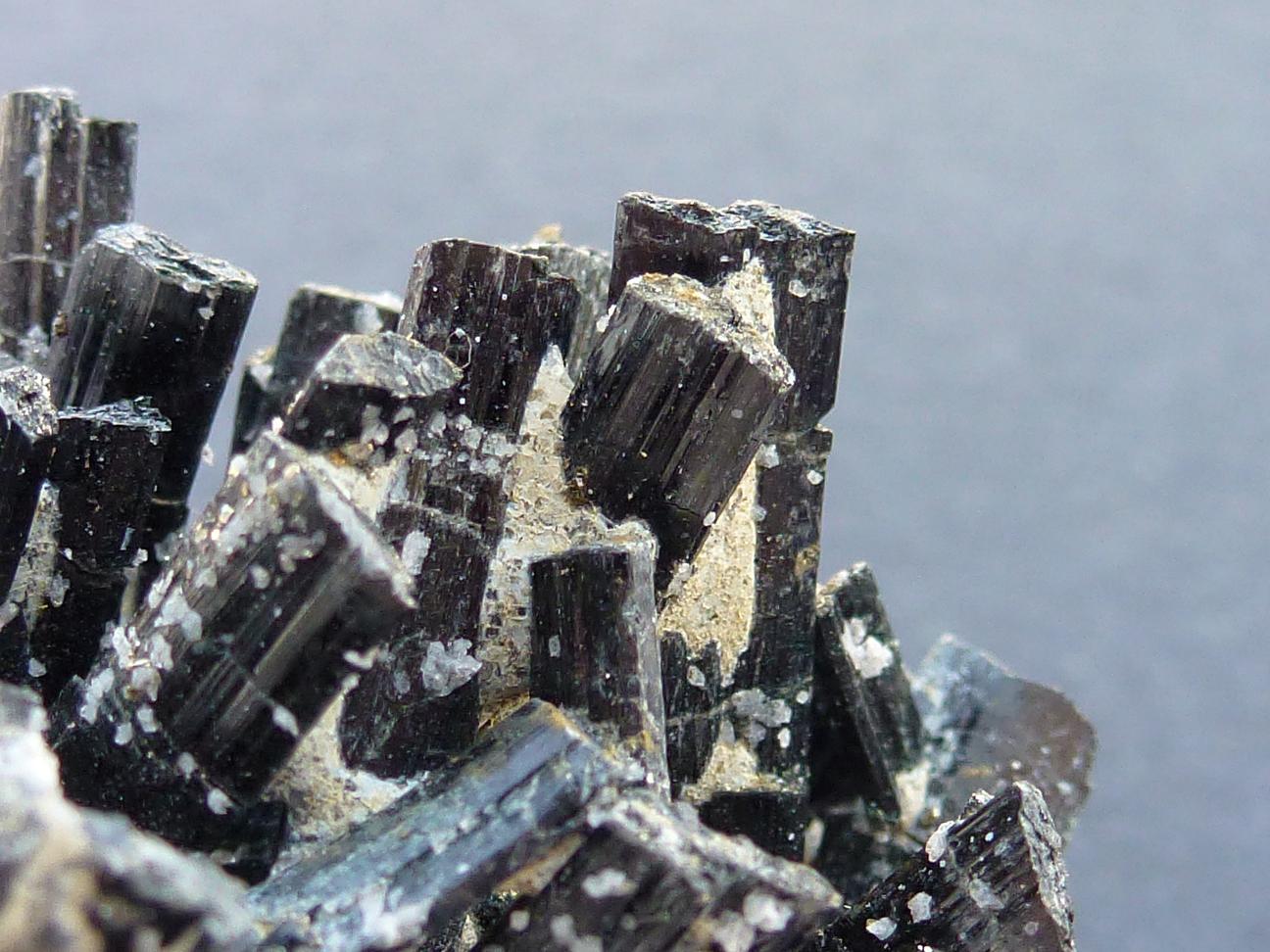Ferro-actinolita
6 x 4 cm.
(Autor: javier ruiz martin)