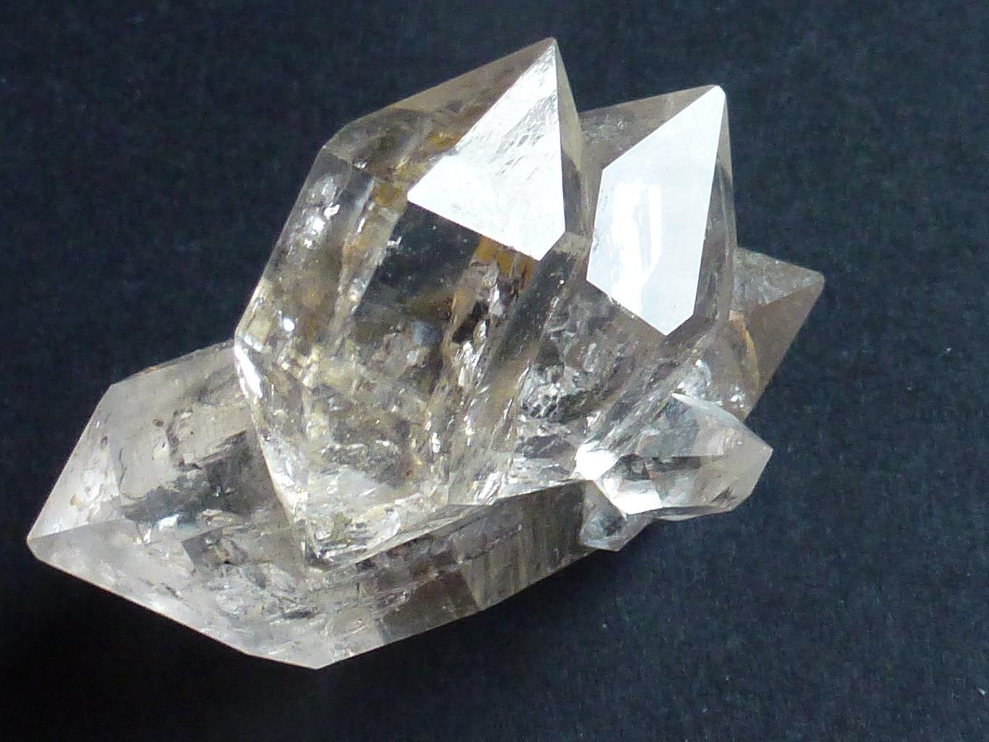 Cuarzo
5 x 3,5 cm.
(Autor: javier ruiz martin)