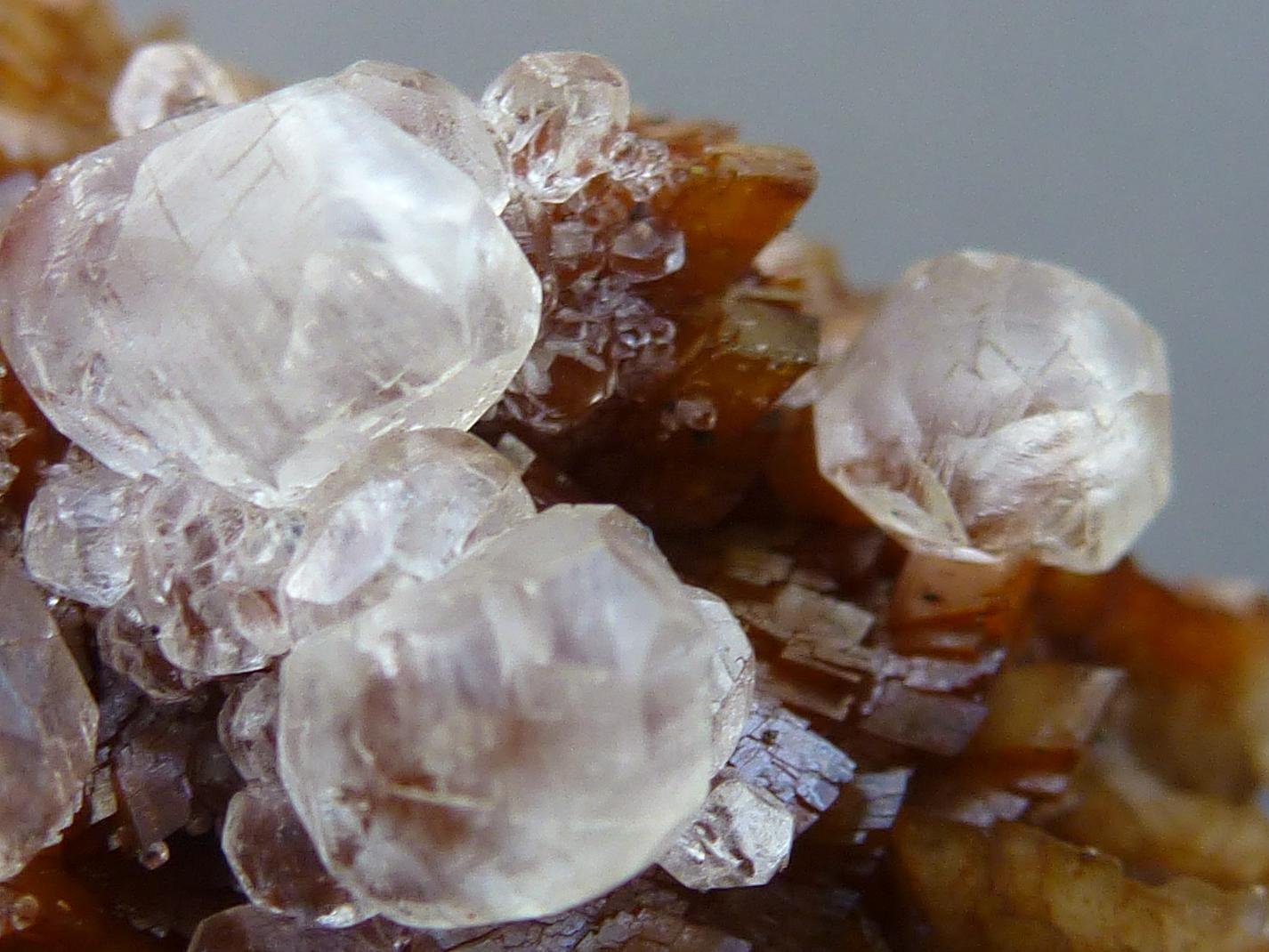 Siderita, Calcita
6 x 5 cm.
(Autor: javier ruiz martin)
