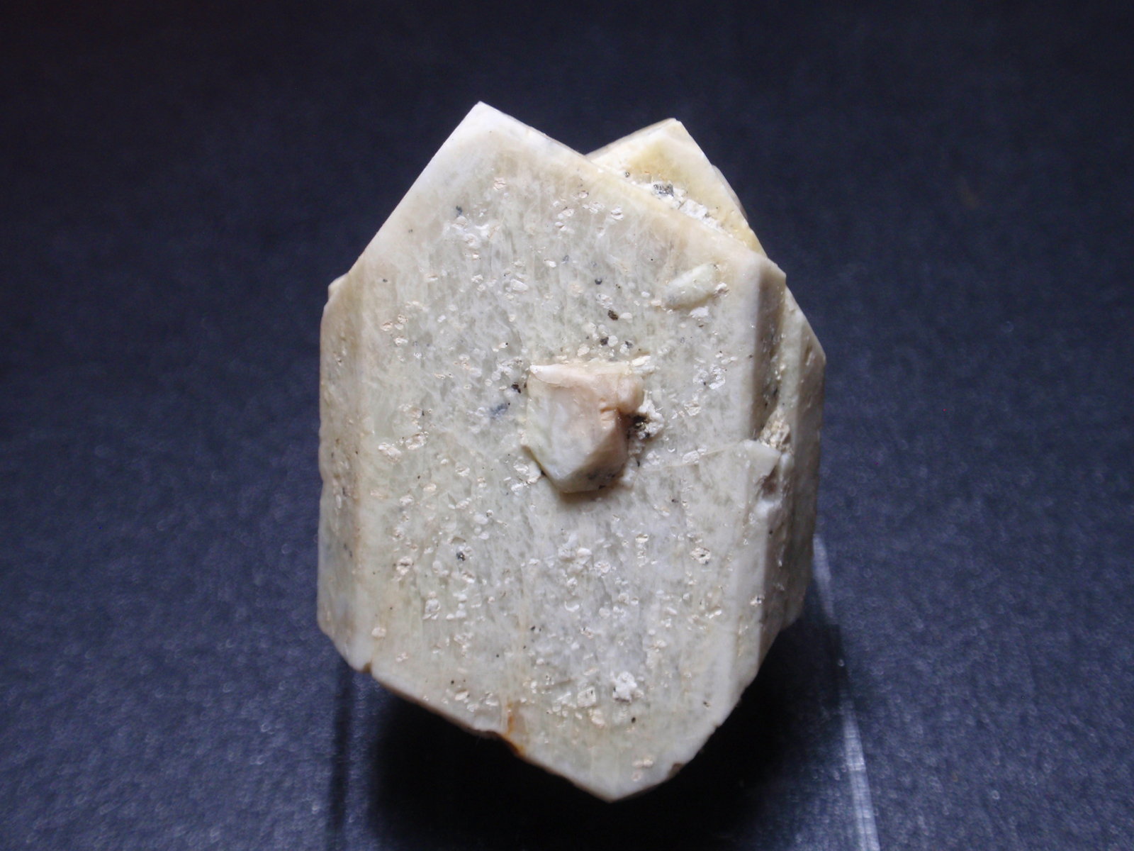 Ortoclasa [Orthoclase]
35x45 mm
(Autor: Ignacio)