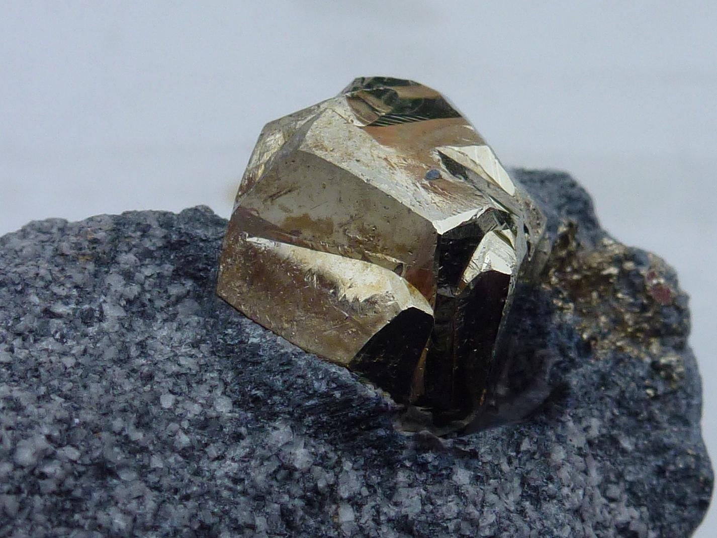 Pirita en Talco
1,5 x 1,5 cm. la Pirita
(Autor: javier ruiz martin)