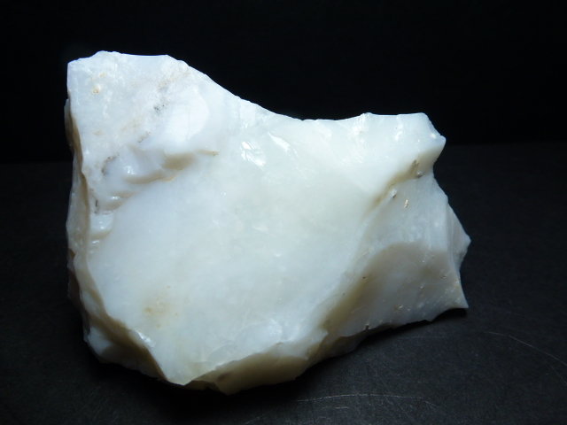Ópalo
6 x 4 cm.
(Autor: javier ruiz martin)