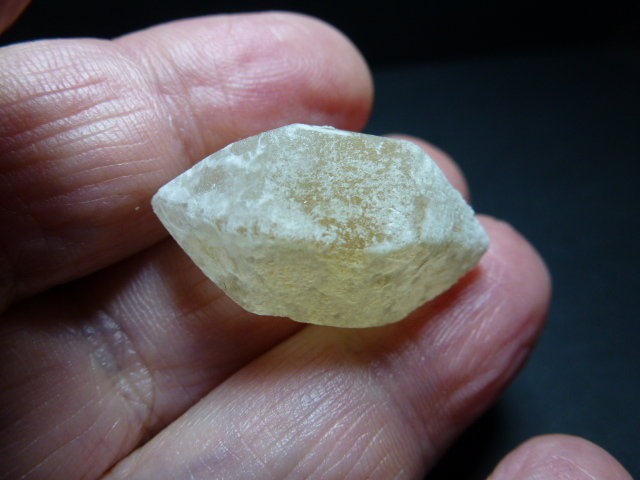 Hanksita
2,5 x 1,5 cm.
(Autor: javier ruiz martin)