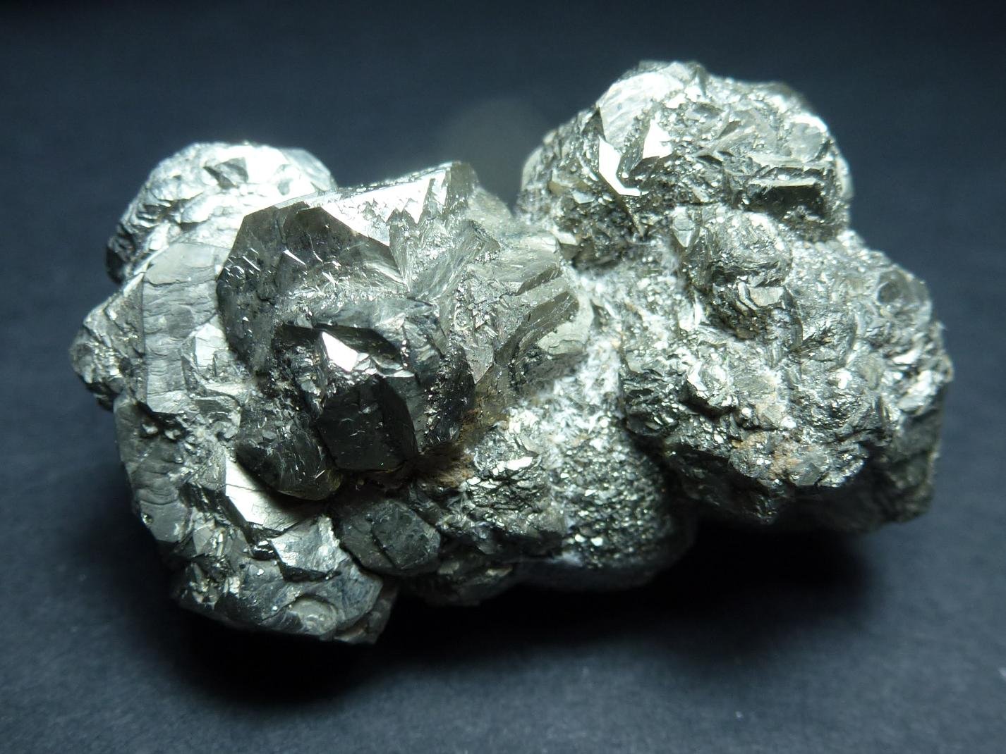 Pirita
5 x 3,5 cm.
(Autor: javier ruiz martin)