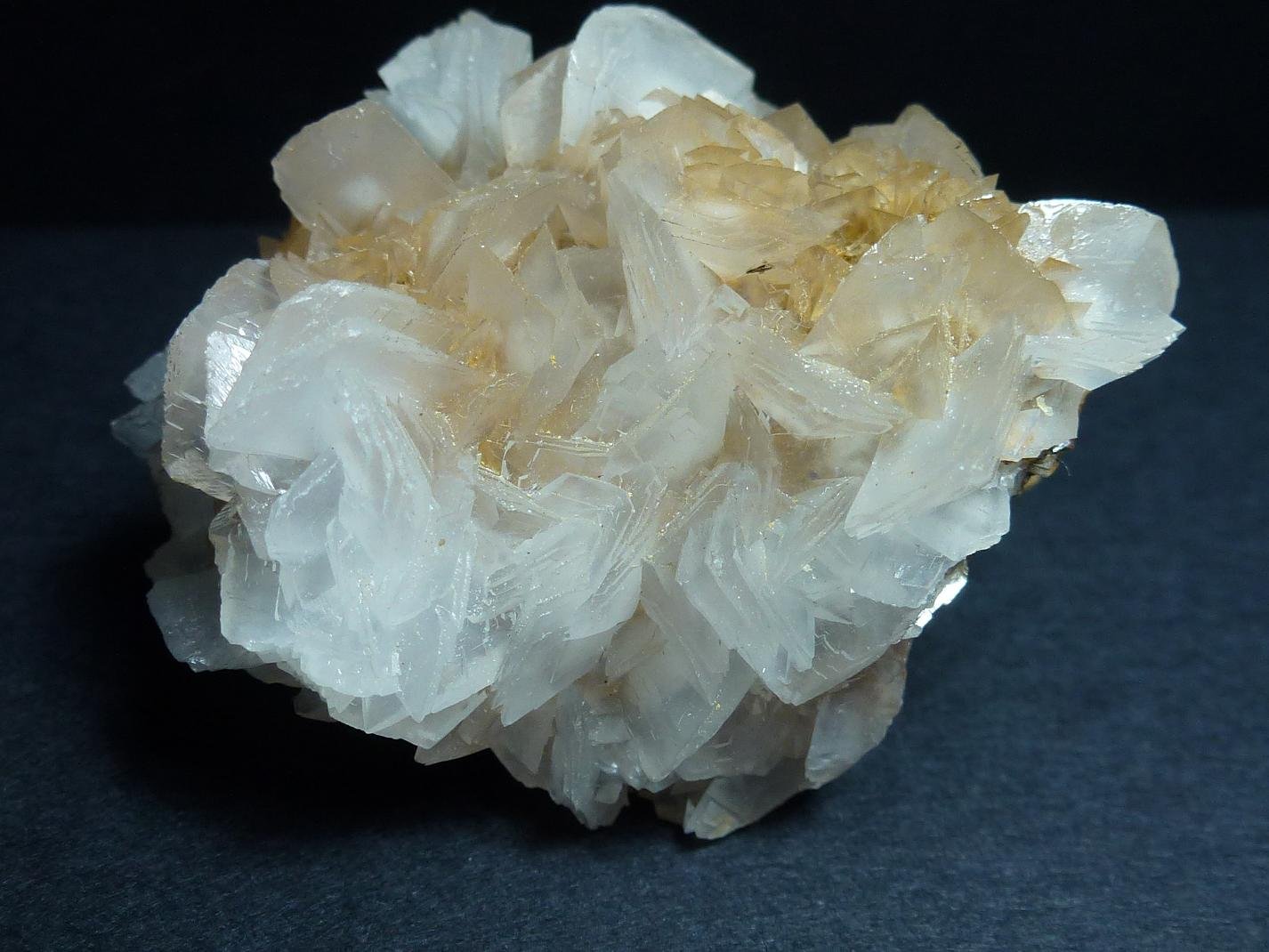Calcita
6 x 4 cm.
(Autor: javier ruiz martin)