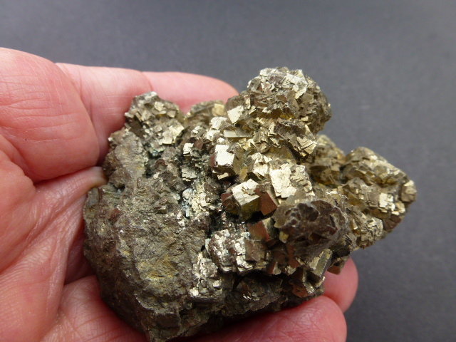 Pirita
7 x 5 cm.
(Autor: javier ruiz martin)