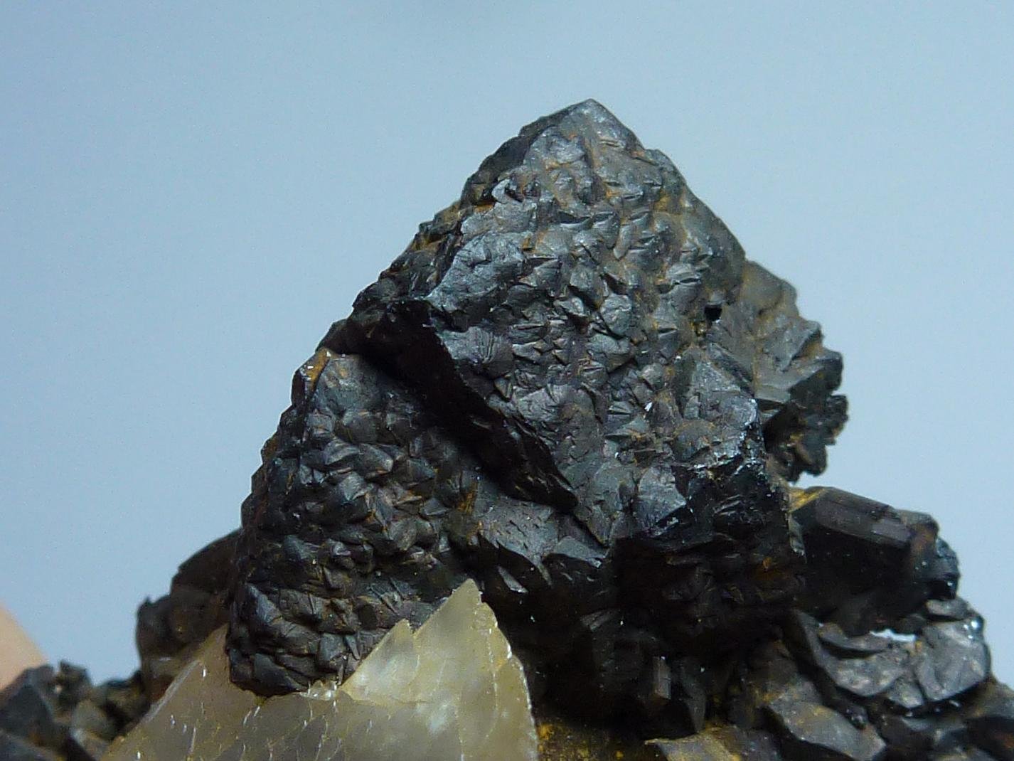 Djurleíta, Calcita
4 x 2,5 cm.
(Autor: javier ruiz martin)