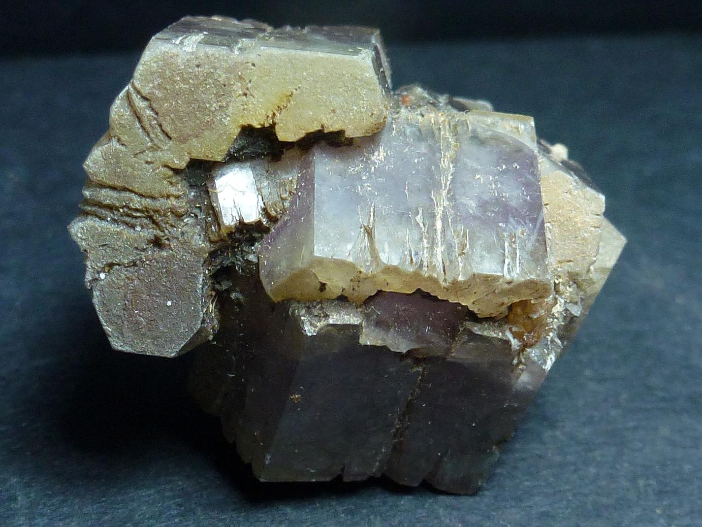 Aragonito
4 x 3 cm.
(Autor: javier ruiz martin)