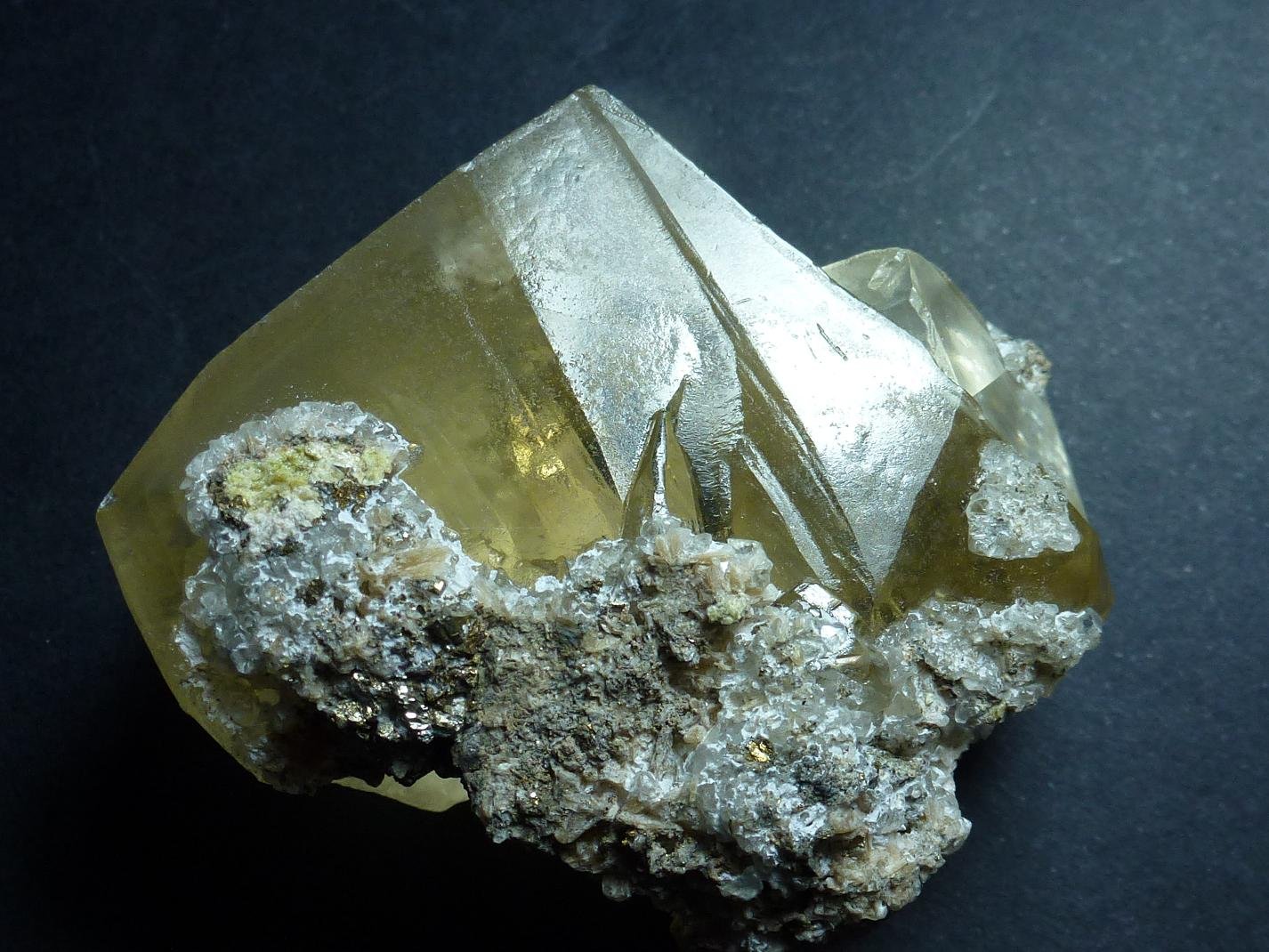 Calcita
6 x 6 cm.
(Autor: javier ruiz martin)