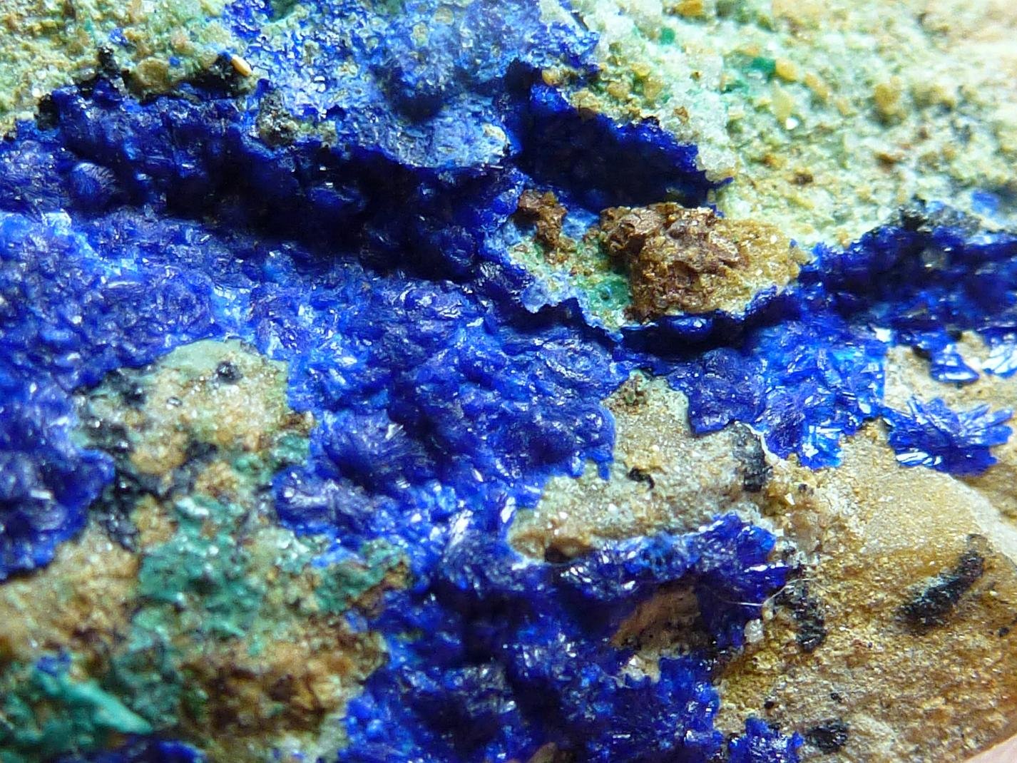 Azurita, Cornwallita
6 x 6 cm.
(Autor: javier ruiz martin)