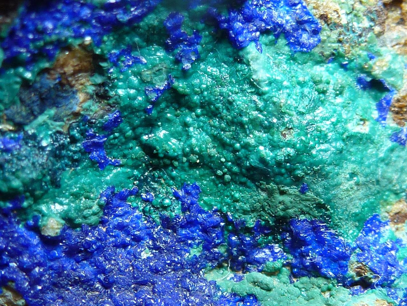 Azurita, Cornwallita
6 x 6 cm.
(Autor: javier ruiz martin)