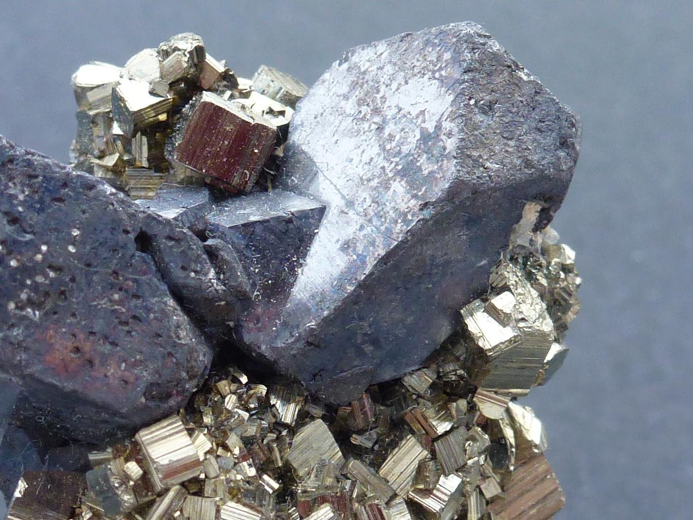 Galena, Pirita
5 x 4 cm.
(Autor: javier ruiz martin)