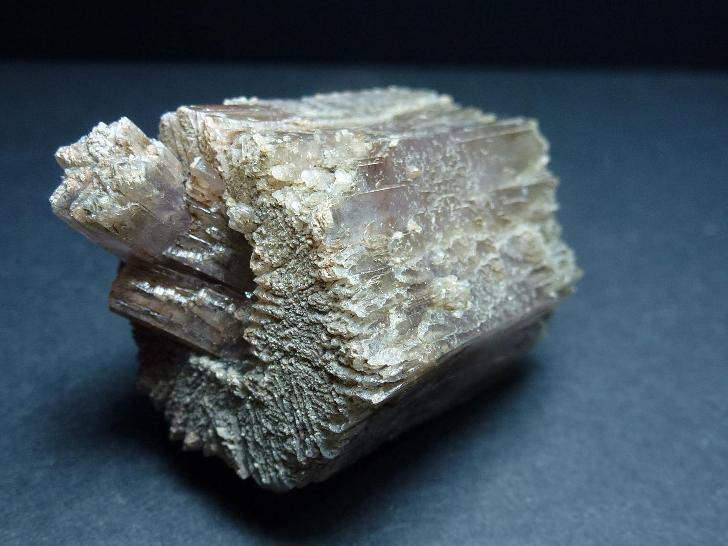 Aragonito
5 x 3,5 cm.
(Autor: javier ruiz martin)